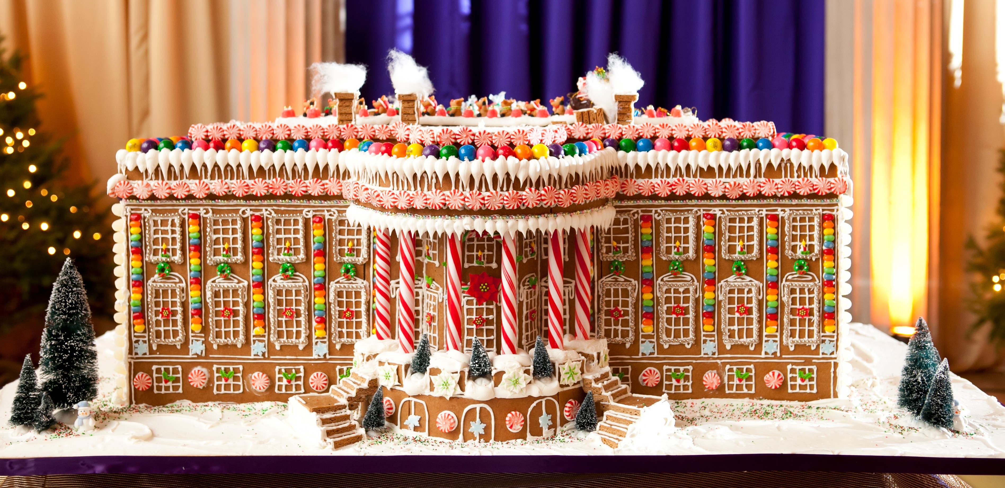 Buying Guide: Gingerbread Houses